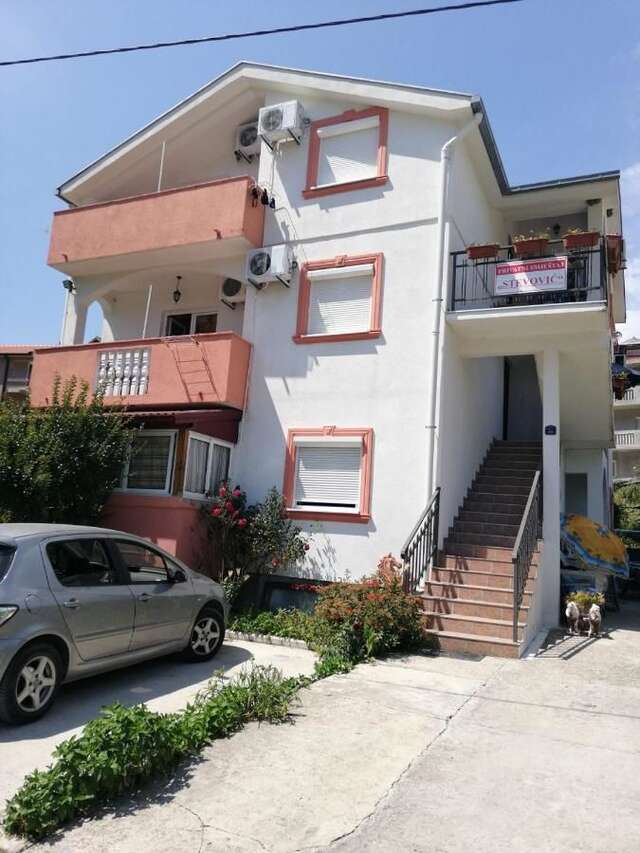 Апартаменты Apartments Stevović Херцег-Нови-17